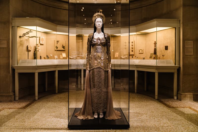 2018 멧 갈라 <천체: 패션과 천주교의 상상력> 들여다보기 Met Gala Heavenly Bodies Fashion and the Catholic Imagination