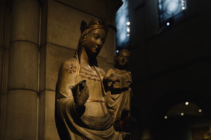 2018 멧 갈라 <천체: 패션과 천주교의 상상력> 들여다보기 Met Gala Heavenly Bodies Fashion and the Catholic Imagination