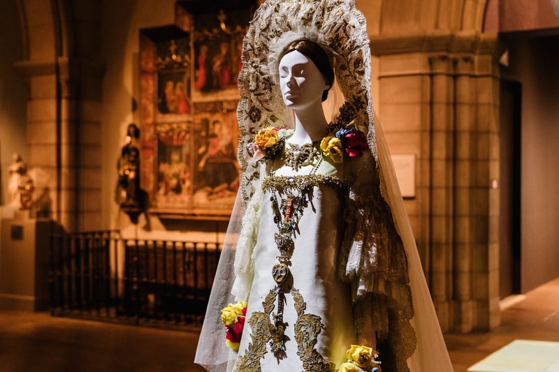 2018 멧 갈라 <천체: 패션과 천주교의 상상력> 들여다보기 Met Gala Heavenly Bodies Fashion and the Catholic Imagination