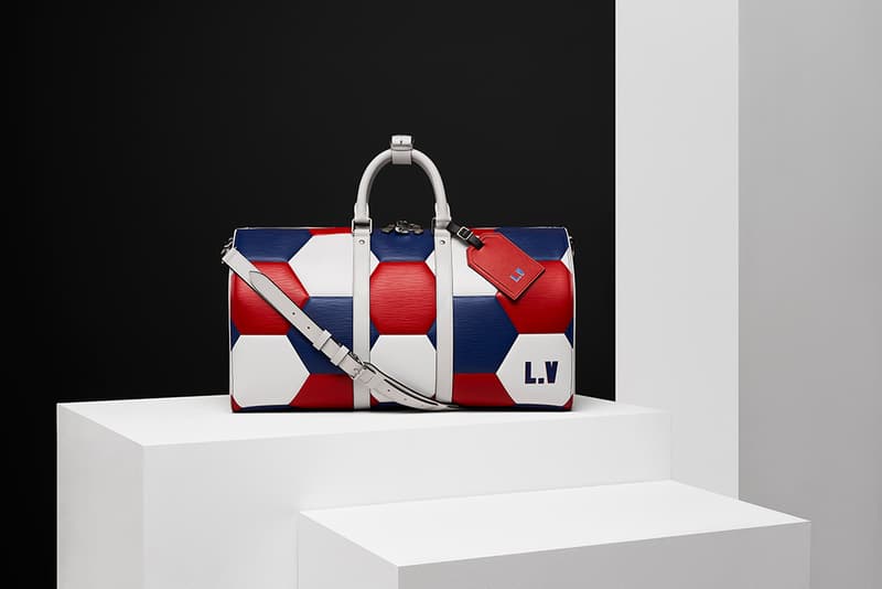루이비통 2018 FIFA 러시아 월드컵 컬렉션 트로피 축구공 케이스 louis vuitton fifa world cup trophy case