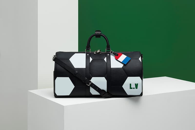 루이비통 2018 FIFA 러시아 월드컵 컬렉션 트로피 축구공 케이스 louis vuitton fifa world cup trophy case