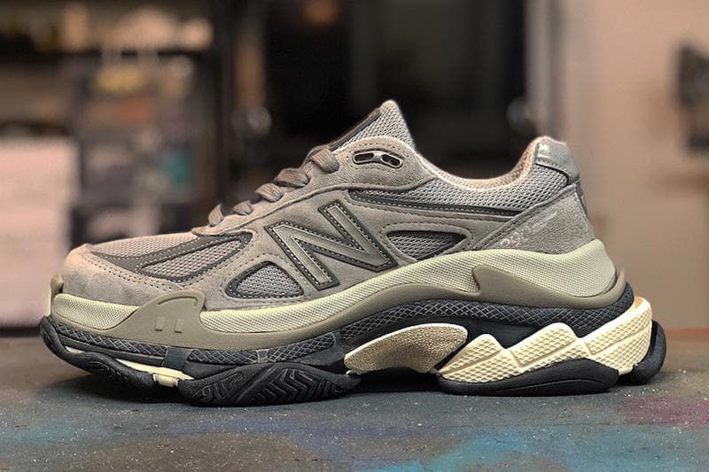 뉴발란스 990 + 발렌시아가 트리플 S '뉴발렌시아가' 커스텀 2018 newbalance balenciaga newbalenciaga triple s custom sneakers
