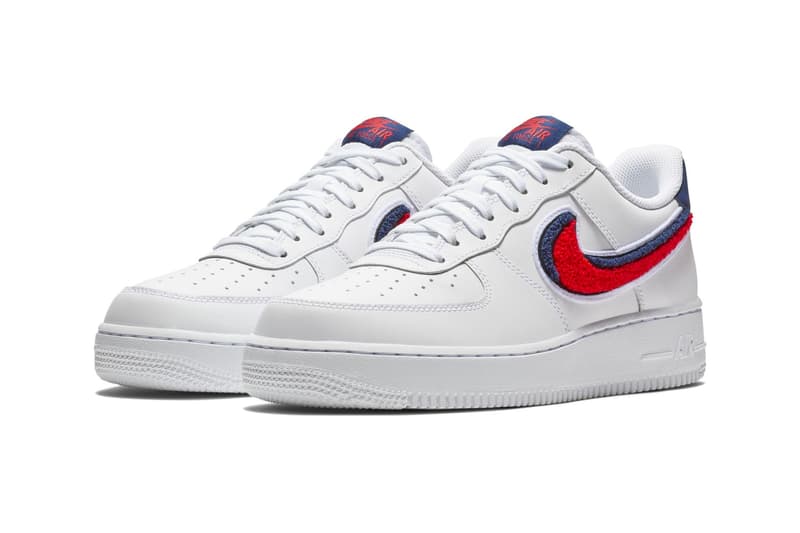 나이키 양탄자 스우시 로고의 에어 포스 1 '07 LV8 출시 2018 nike chenille swoosh logo airforce1 af1 air force 1 release