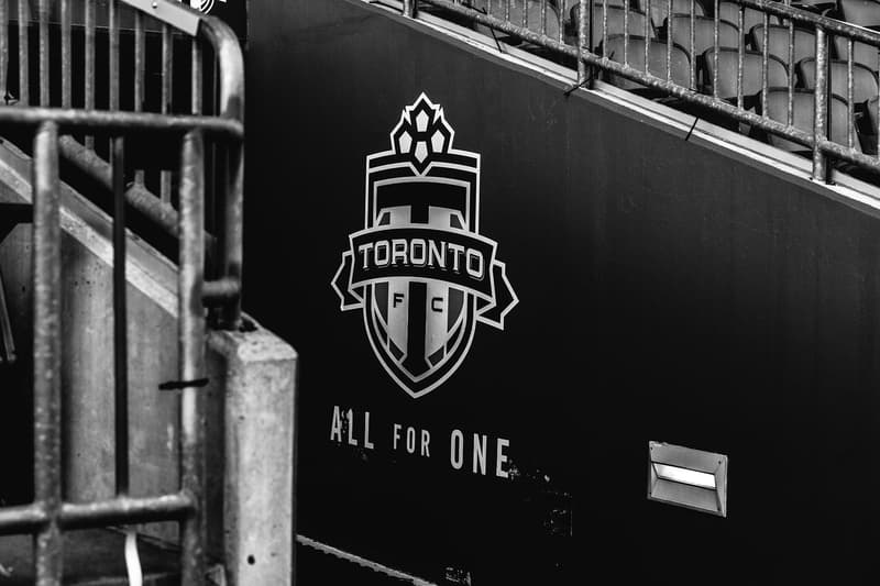 레이닝 챔프 x 토론토 FC & TDE 협업 2018 reigning champ toronto fc tde top dawg entertainment collaboration