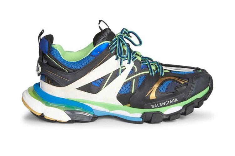 발렌시아가 테스 S. 곰마 트랙 선주문 개시