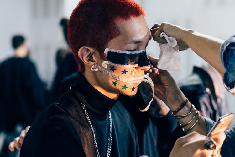 알렉산더 왕 2019 SS ‘컬렉션 1’ 런웨이 백스테이지 들여다보기