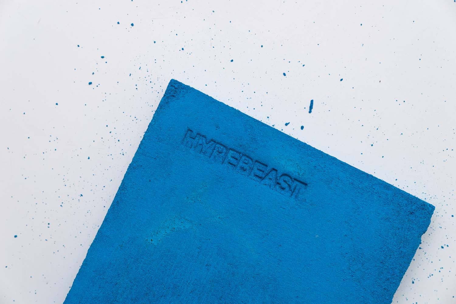 <하입비스트> 매거진 21호 블루 콘크리트 소장판 hypebeast magazine issue 21 concrete hbx 2018