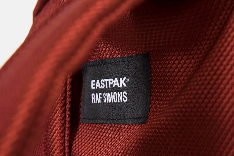 라프 시몬스 x 이스트팩 2018 FW 협업 가방 제품군