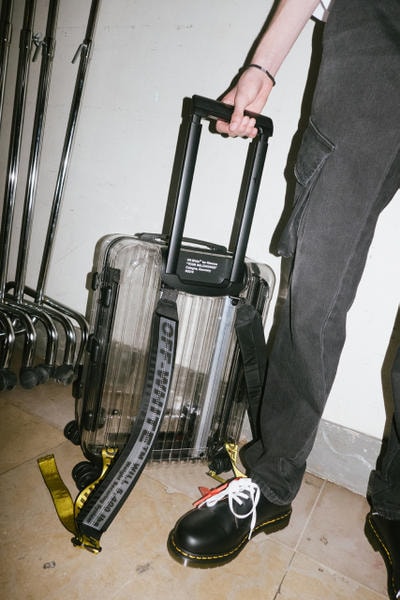 오프 화이트 버질 아블로 리모와 투명 트렁크 캐리어 러기지 슈트케이스 2018 off white virgil abloh rimowa transparent polycarbonate suitcase