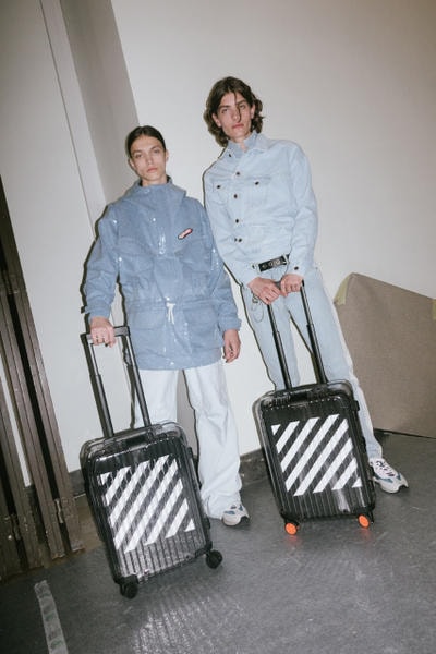 오프 화이트 버질 아블로 리모와 투명 트렁크 캐리어 러기지 슈트케이스 2018 off white virgil abloh rimowa transparent polycarbonate suitcase
