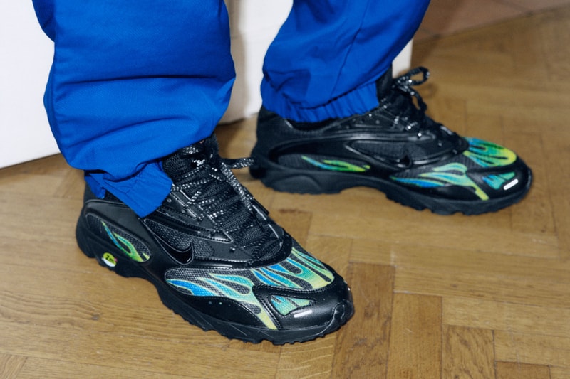 슈프림 나이키 에어 스트릭 스펙트럼 플러스 2018 supreme nike air streak spectrum plus