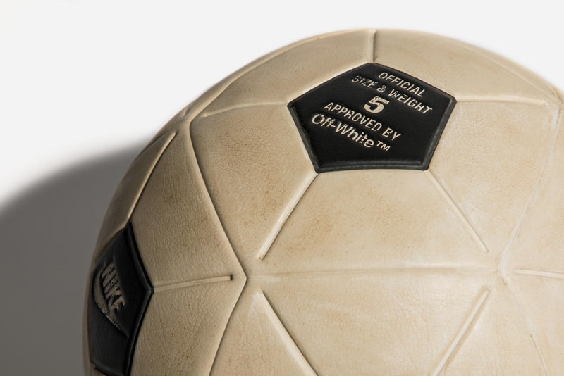 오프 화이트 나이키 풋볼 몽 아모르 마기아 매치볼 virgil abloh nike magia match ball 2018