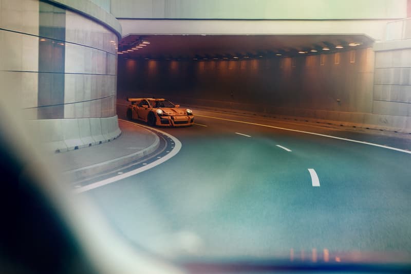 실사 크기 레고 포르쉐 GT3 스포츠카