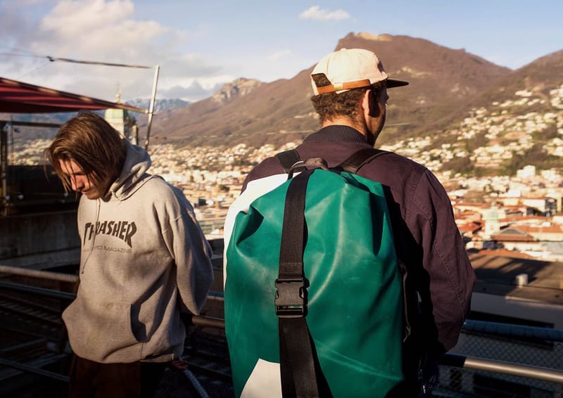 여름 휴가를 위한 프라이탁의 백팩 무료 대여 이벤트