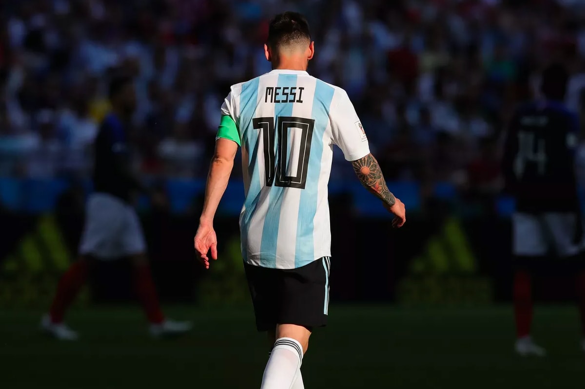 아르헨티나 국가대표팀 활동 중단을 선언한 리오넬 메시
