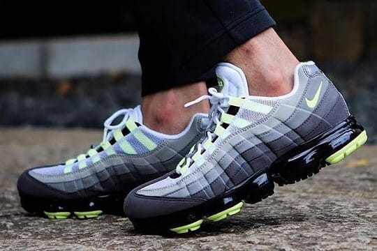 '네온' 에어맥스 95 x 베이퍼맥스 하이브리드, 판매처 및 일정