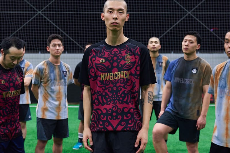 #Streetsnaps: <하입비스트>가 응원하는 축구팀 7