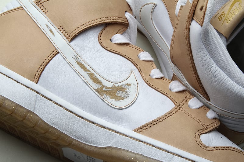 헨더 스킴 ‘저렴이’ 같은 프리미어 x 나이키 SB 덩크 하이