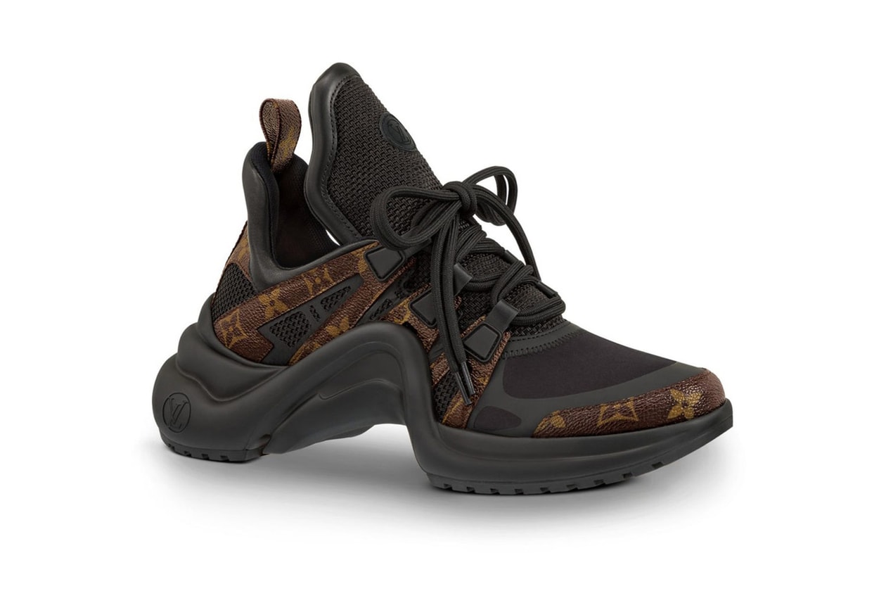 어글리 스니커 끝판왕은? 1위부터 10위까지