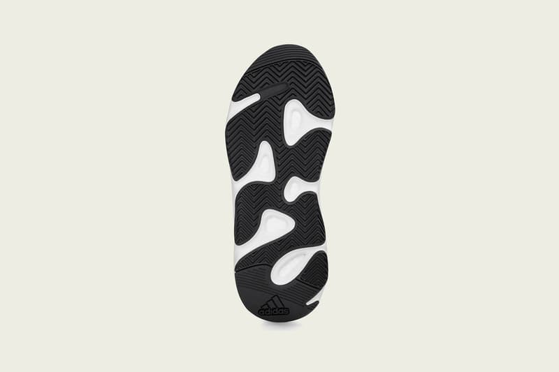 이지 부스트 700 재발매 일정 발매일 국내 판매처