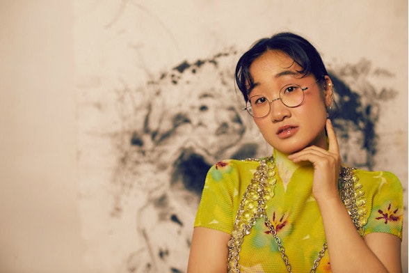 예지의 성장통을 기록한 ‘One More’ 및 금주의 신곡 MV 보기