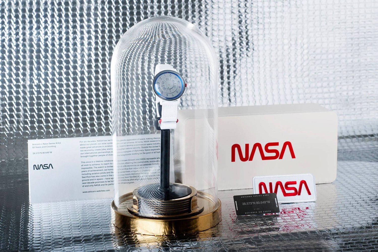 애니콘 x NASA 창립 60주년 기념 한정판 협업 시계 2018