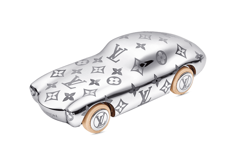 루이비통 2018 겨울 '대미에 그래파이트 알프스' 성탄절 액세서리