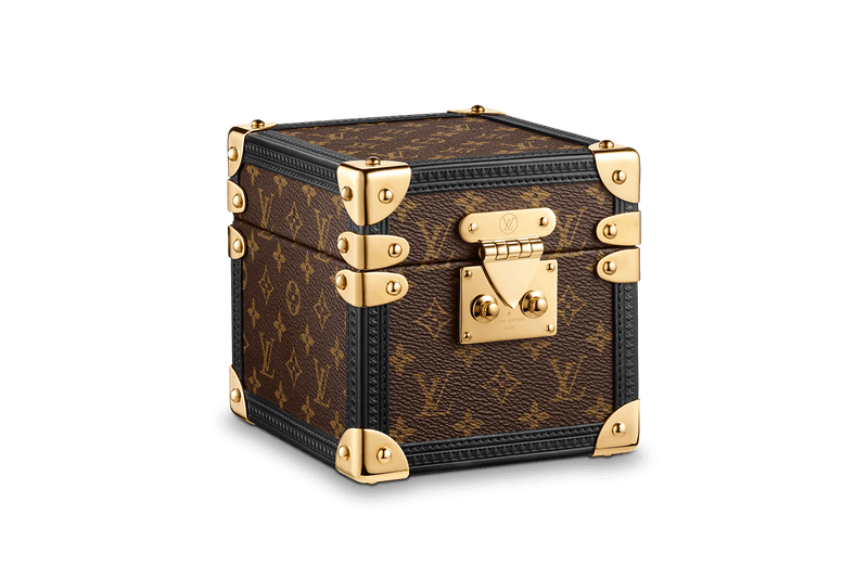 루이비통 2018 겨울 '대미에 그래파이트 알프스' 성탄절 액세서리