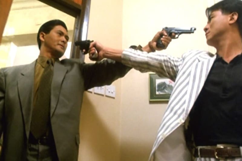 슈프림 x 주윤발? <첩혈쌍웅> 협업 캡슐 제품군 & 인터뷰 영상 보기