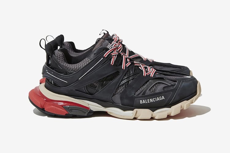 발렌시아가 트랙, 오리지널 트리플 S의 시그너처 컬러로 꾸민 신상 발매