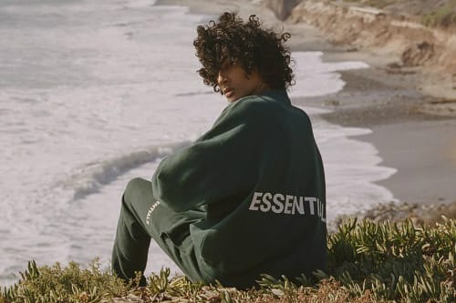 편안함에 포커스를 맞춘 옷장 ‘필수템’, 피어 오브 갓 ‘에센셜’ 라인