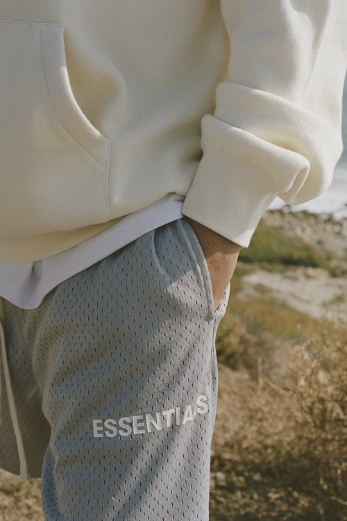 편안함에 포커스를 맞춘 옷장 필수템 피어 오브 갓 에센셜 라인 캘리포니아 윈터 2019 컬렉션