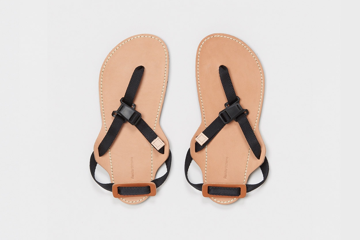 헨더 스킴 2019 봄, 여름 신발 & 기타 액세서리 제품군