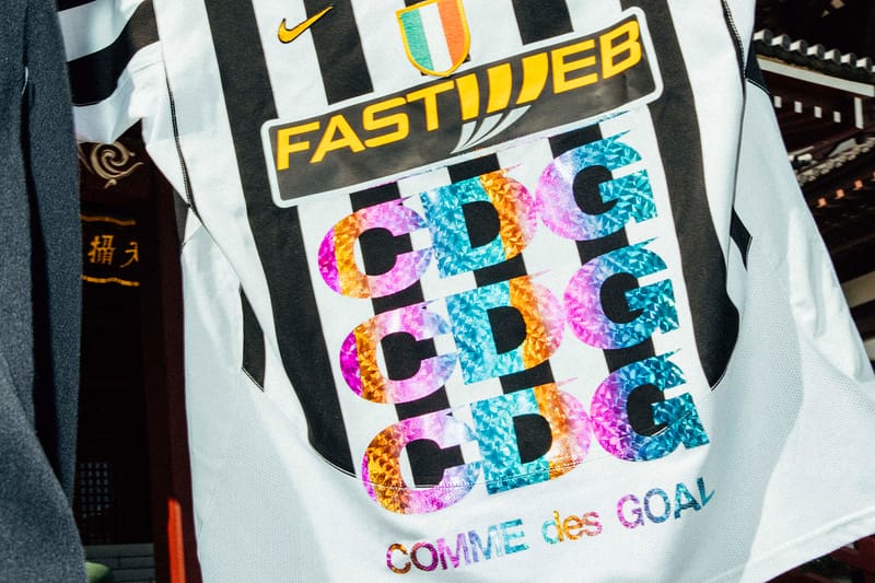 도쿄에서 포착한 르 베트멍 드 풋볼 2018 FW 컬렉션