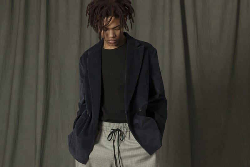 군더더기를 뺀 s.k. 매너 힐의 2018 FW, 룩북 및 판매처