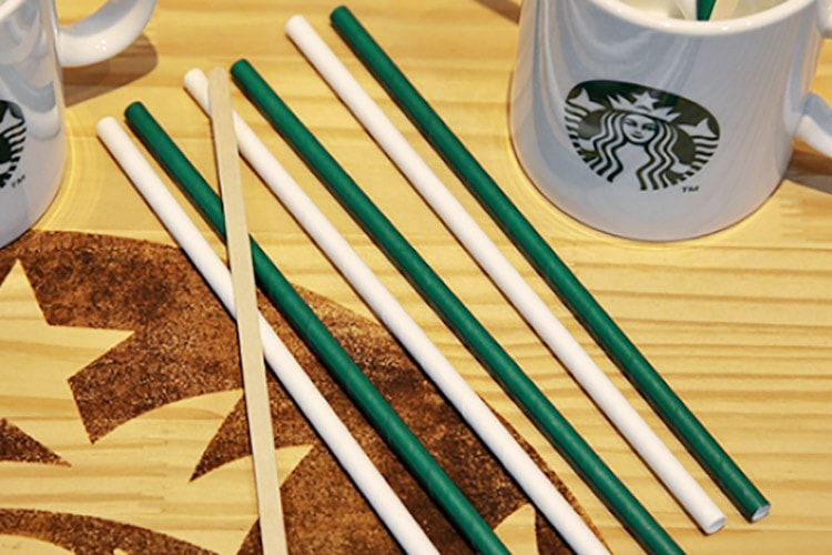 스타벅스 종이빨대 전국 도입, 쓰레기 절감 효과는?