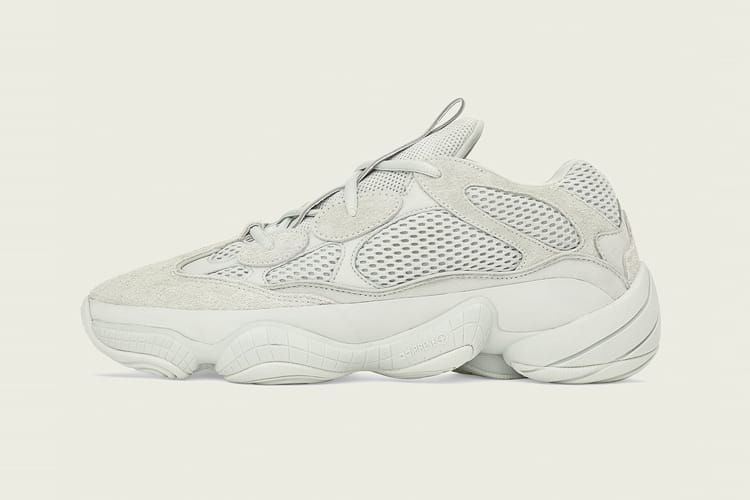 아디다스 오리지널스의 이지 500 ‘솔트’ 국내 판매처 정보