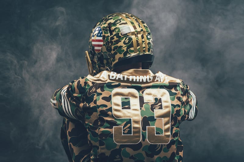 베이프 x 아디다스 2019 슈퍼볼 기념 캡슐 착용 사진