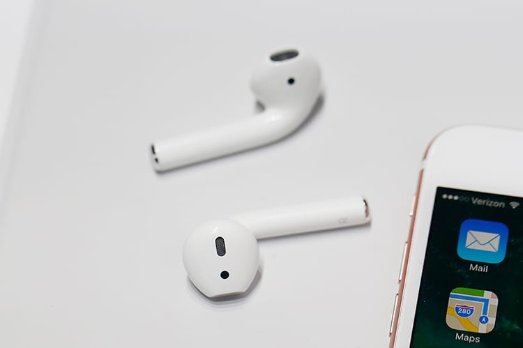 포르노 보다가 귀에서 에어팟이 폭발한 남자, 사건의 전말은?