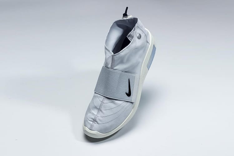 나이키 에어 피어 오브 갓 모카신 상세컷