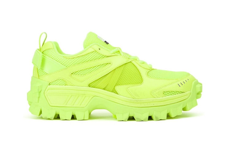 한국발 청키 스니커, 준지 ‘볼륨 트레이너 3’ 구매 좌표