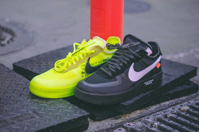 오프 화이트 x 나이키 에어 포스 1 ‘블랙’ & ‘볼트’ 국내 재발매 정보