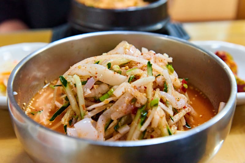 향토 음식부터 퓨전까지, 제주도민이 추천한 ‘진짜’ 서귀포 맛집 25