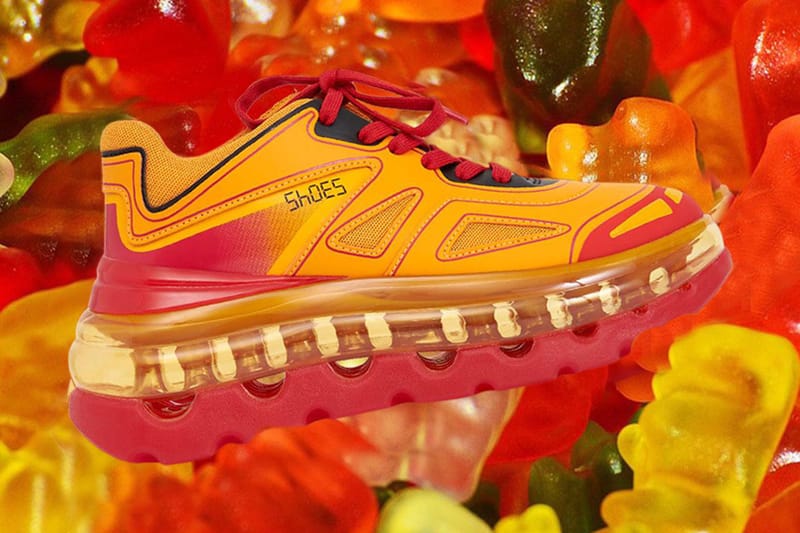 발렌시아가 트리플 S 디자이너가 차린 브랜드 ‘슈즈 53045’