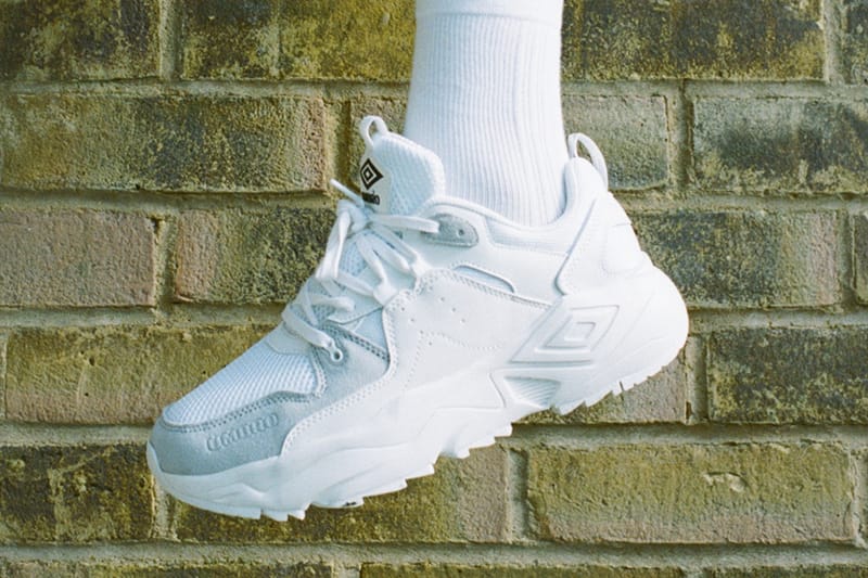 엄브로 95주년 기념 '아카이브 리서치 프로젝트' 스니커 컬렉션