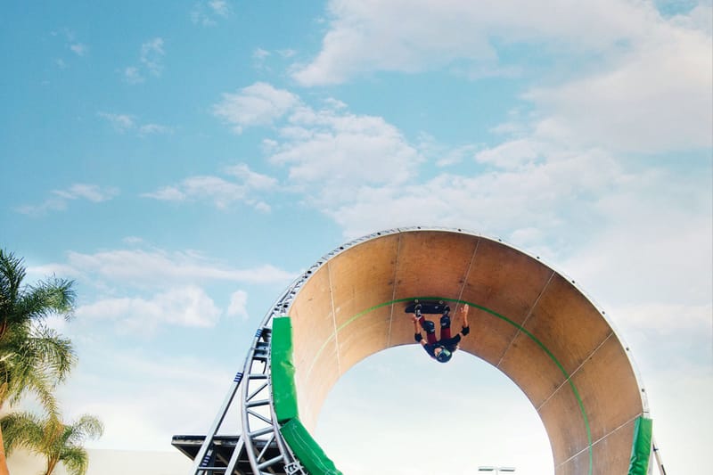 반스, 걸 스케이터와 함께한 필름 ‘밴가드’ 공개