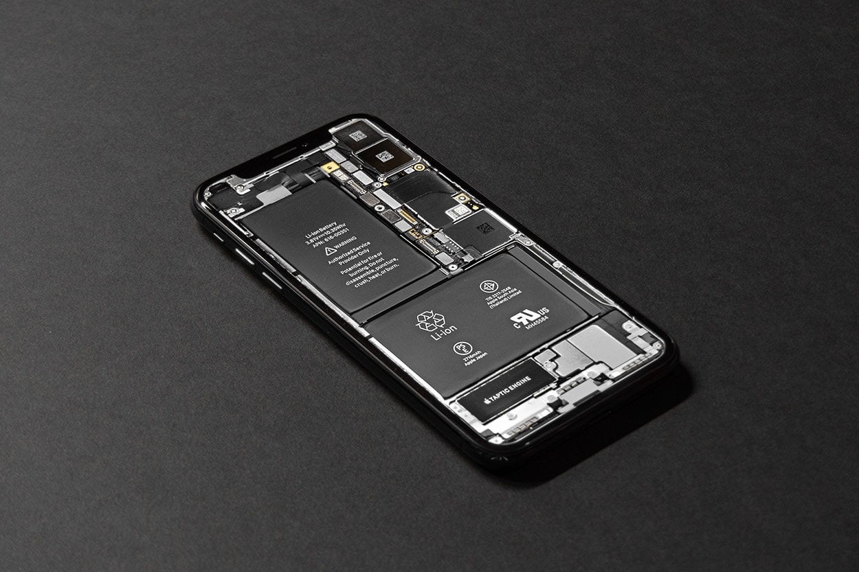 올해 출시를 앞둔 애플의 신작 아이폰 스펙 루머 총정리 2019 무선 충전 수중 모드 트리플 카메라 