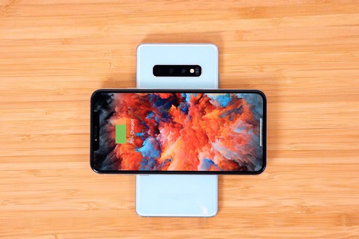 올해 출시를 앞둔 애플의 신작 아이폰 스펙 루머 총정리 2019 무선 충전 수중 모드 트리플 카메라