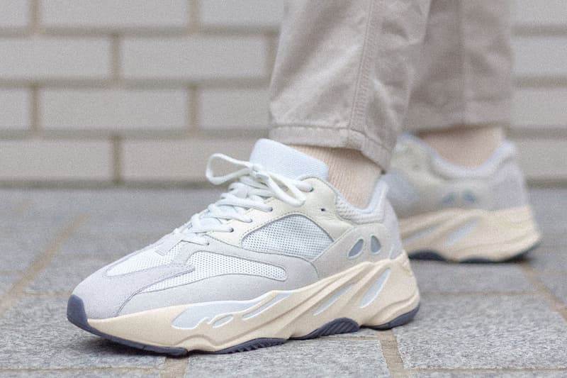 아디다스, 이지 부스트 700 '아날로그' 사진 및 출시 정보 공개