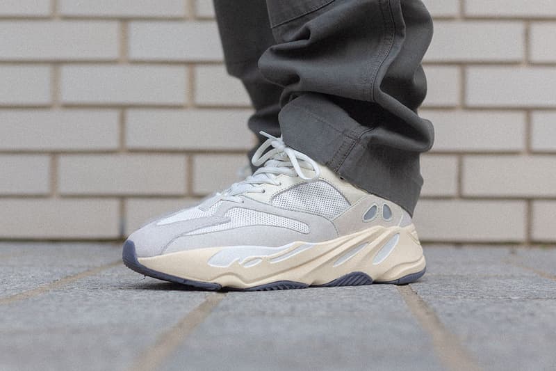 아디다스, 이지 부스트 700 '아날로그' 사진 및 출시 정보 공개